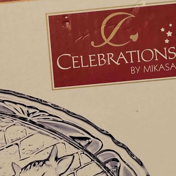 NIB 2008 Celebrations by Mikasa Nativy Scene Plaque - Picture 5 of 5